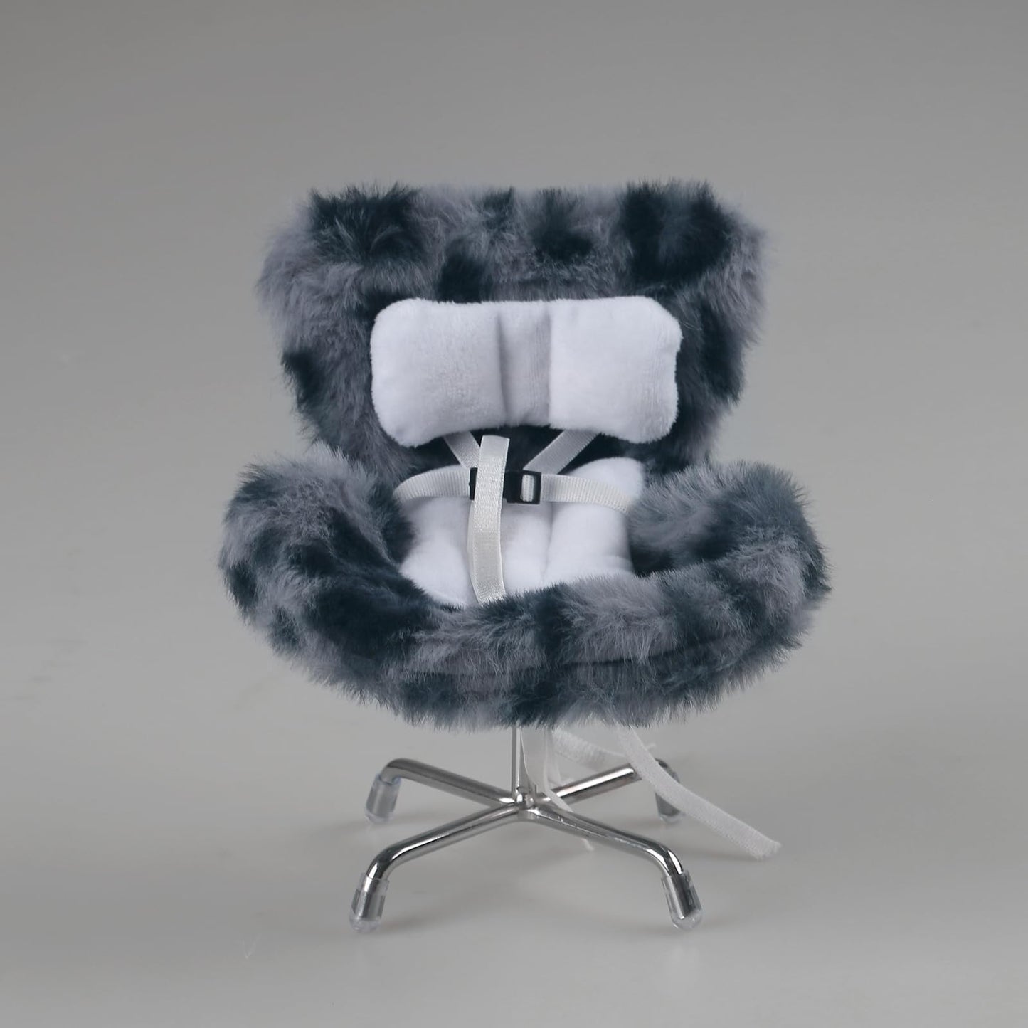 Doll Car Seat Compatible with Labubu, Chair for 3–8 inch Dolls - Adjustable Safety Strap, Air Vent Clip & Desktop Stand, Soft Cushion, Cute Car Ornament Gift for Collectors & Fans (Grey Leopard Print)