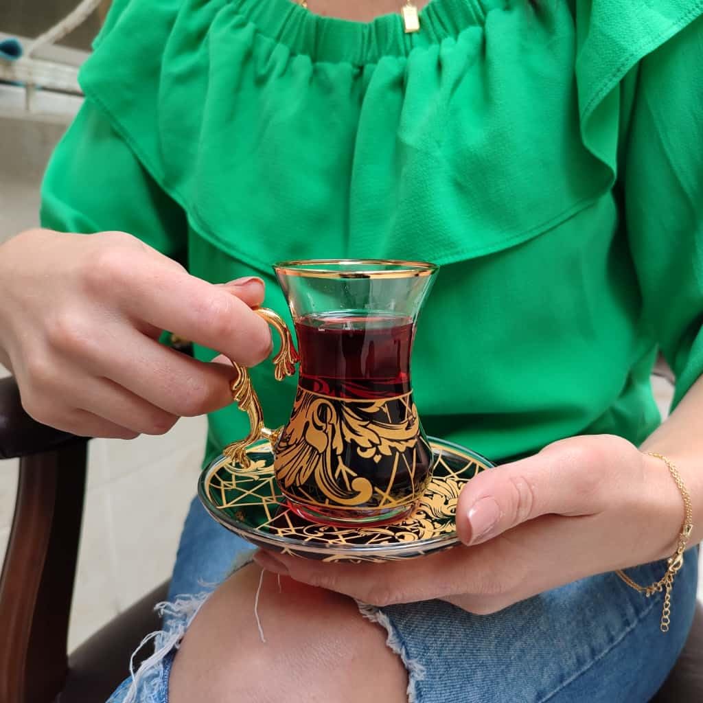 Vissmarta Gold Vintage Turkish Tea Glasses Cups and Saucers Set of 6 Drinking Glassware Party Adults Fancy Serving Coffee Tray Drinks Kettle Women Christmas Gift Teacup Handle Moroccan Drinkware Rim