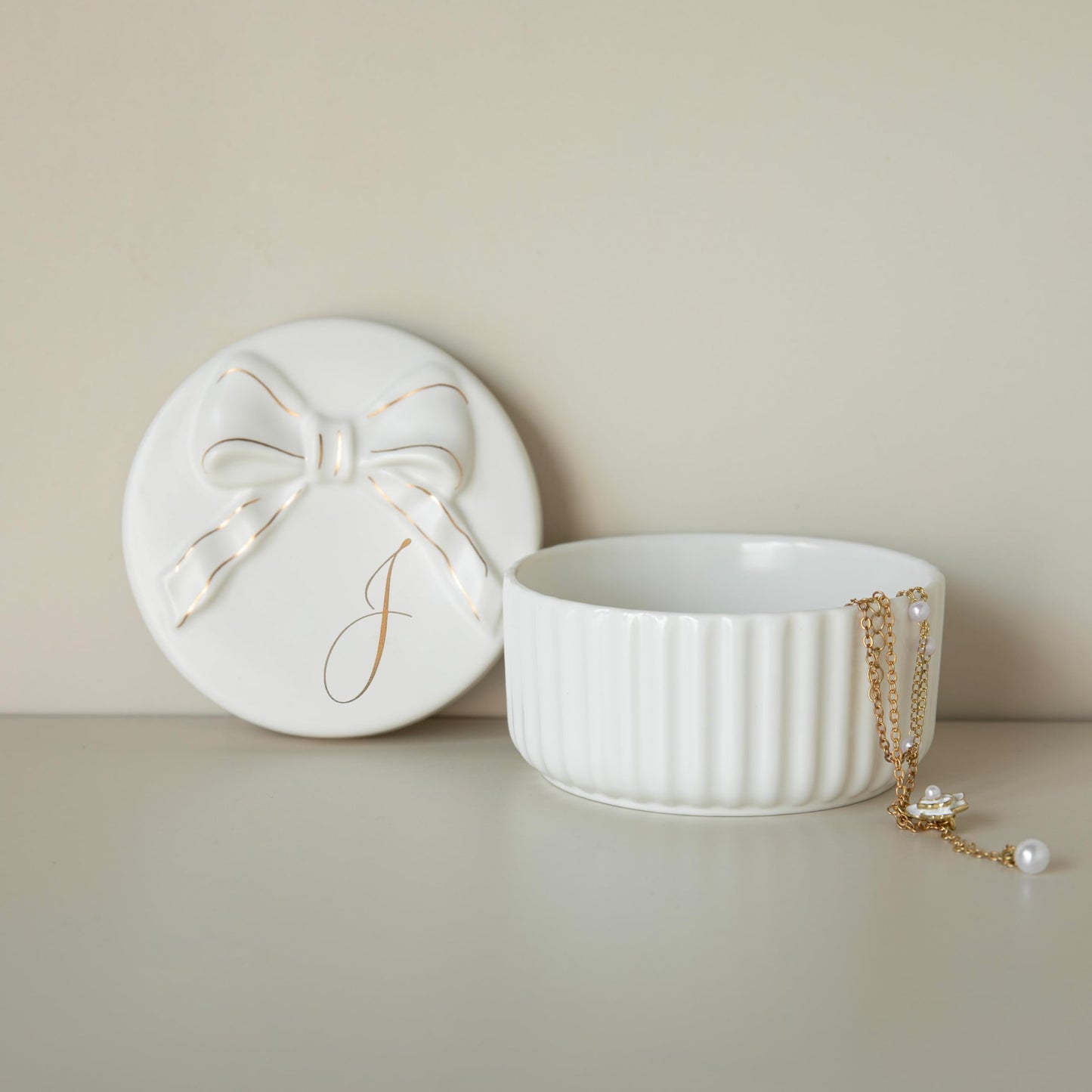 COLLECTIVE HOME - Monogram Jewelry Box with Bow, Christmas Gift Ideas for Women, Small Gift for Girlfriend Wife, Ring Holder, Earrings Dish, Birthday Gift for Her (J)