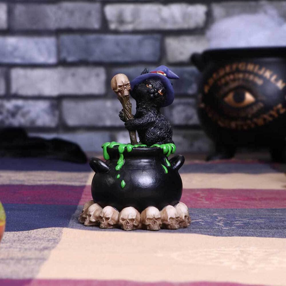 Nemesis Now Spook Witches Familiar Black Cat and Bubbling Cauldron Figurine,12cm