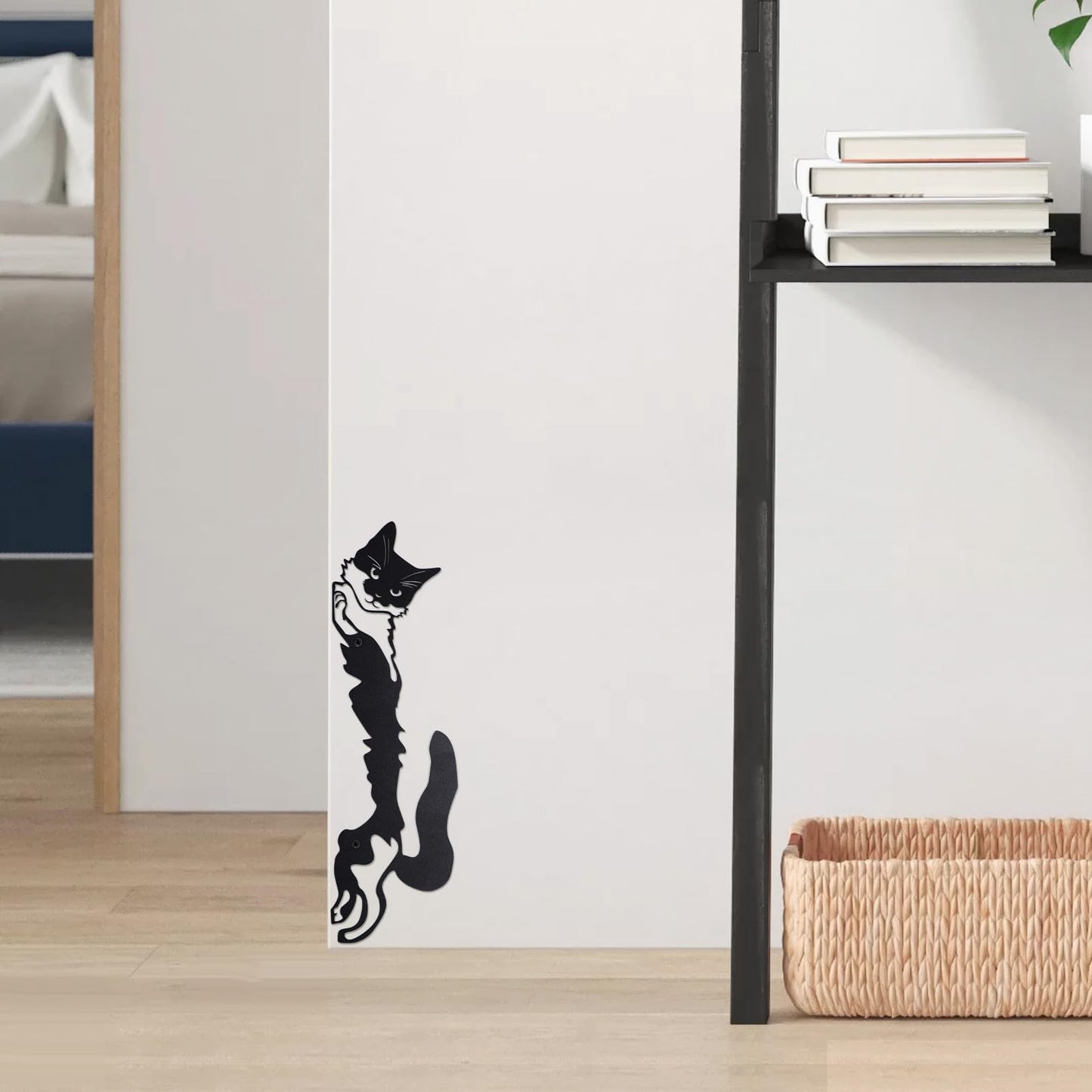 KOLYMAX Black Metal Cat Wall Art Decor, 13.39 x 4.17 Inches, Modern Powder Coated Finish, Wall Mounted Door Topper, Indoor Outdoor Decorative Hanging Sculpture