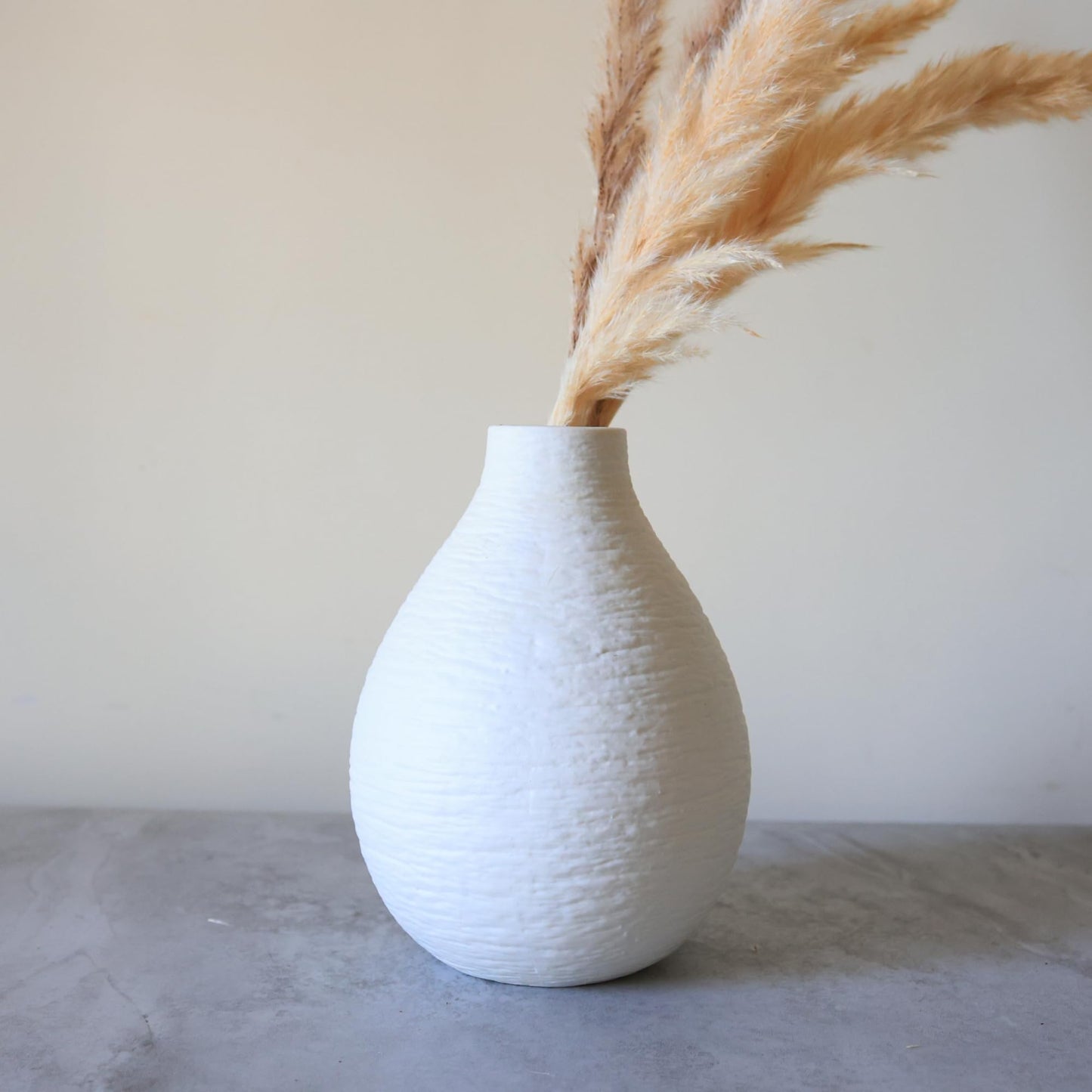 bewbews Snow Inspired Flower Vase, Ceramic Vases, White Vases, Minimalist Design for Elegant Home Decor for Coffee Table, Office Desk, Living Room, Mantel, Bedroom, Bookshelf Decoration