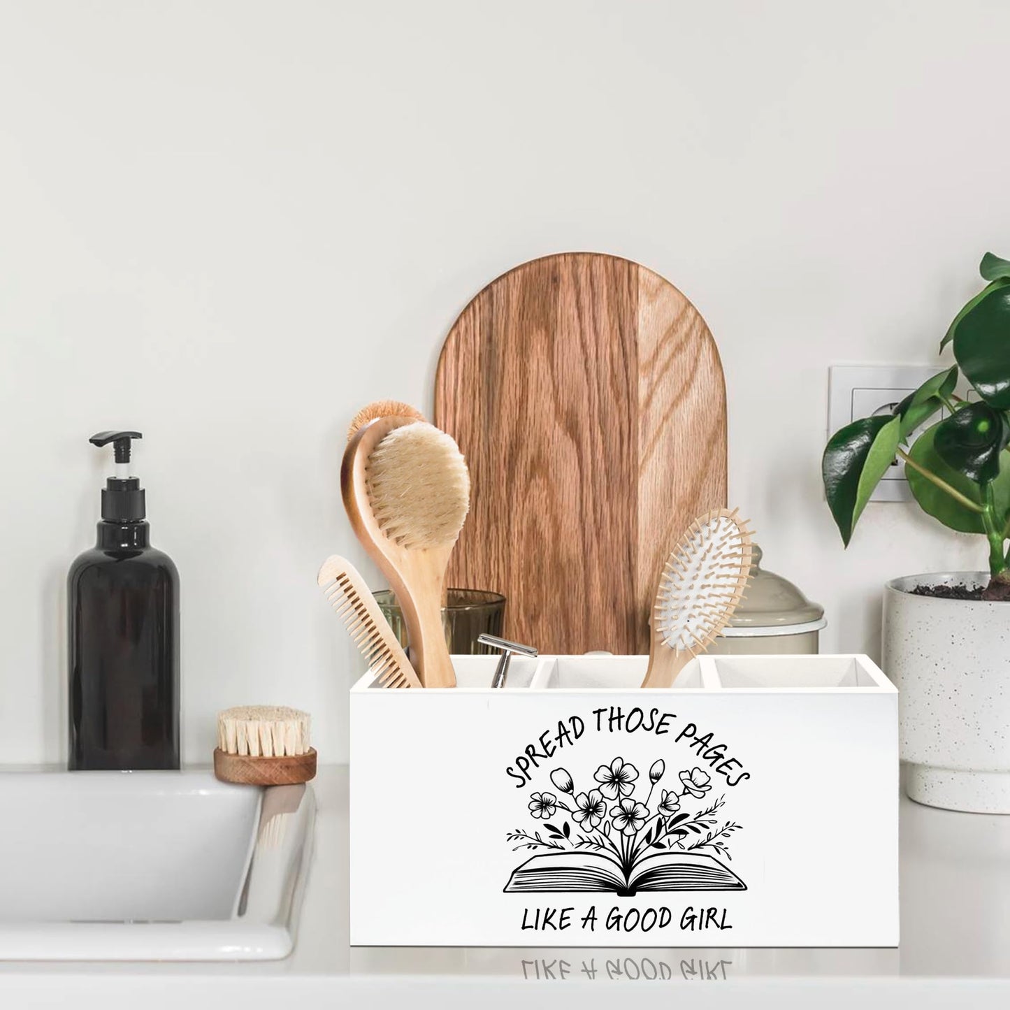 Beliran Book Lovers Gifts Pen Holder for Desk, Dark Romance Gifts Pencil Organizer, SpicyBook Lovers Gifts, Spread Those Pages Like A Good Girl Wooden Pen Holder Desk Accessories Decor for Home Office
