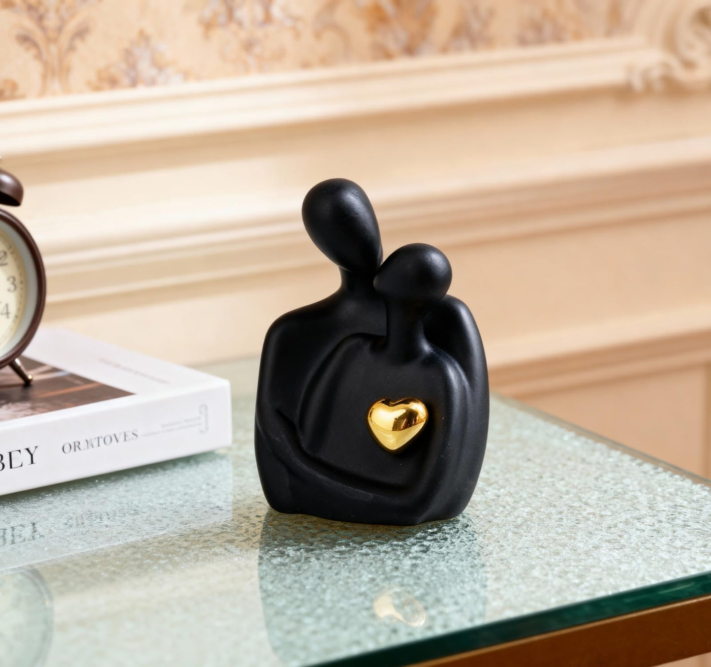 ZMLOOK Black 4.29in Embracing Couple Statue, Suitable for Couples and Lovers, Resin Product, Wedding Decoration for Bride and Groom, Suitable for Modern Living Room and Room Decoration.