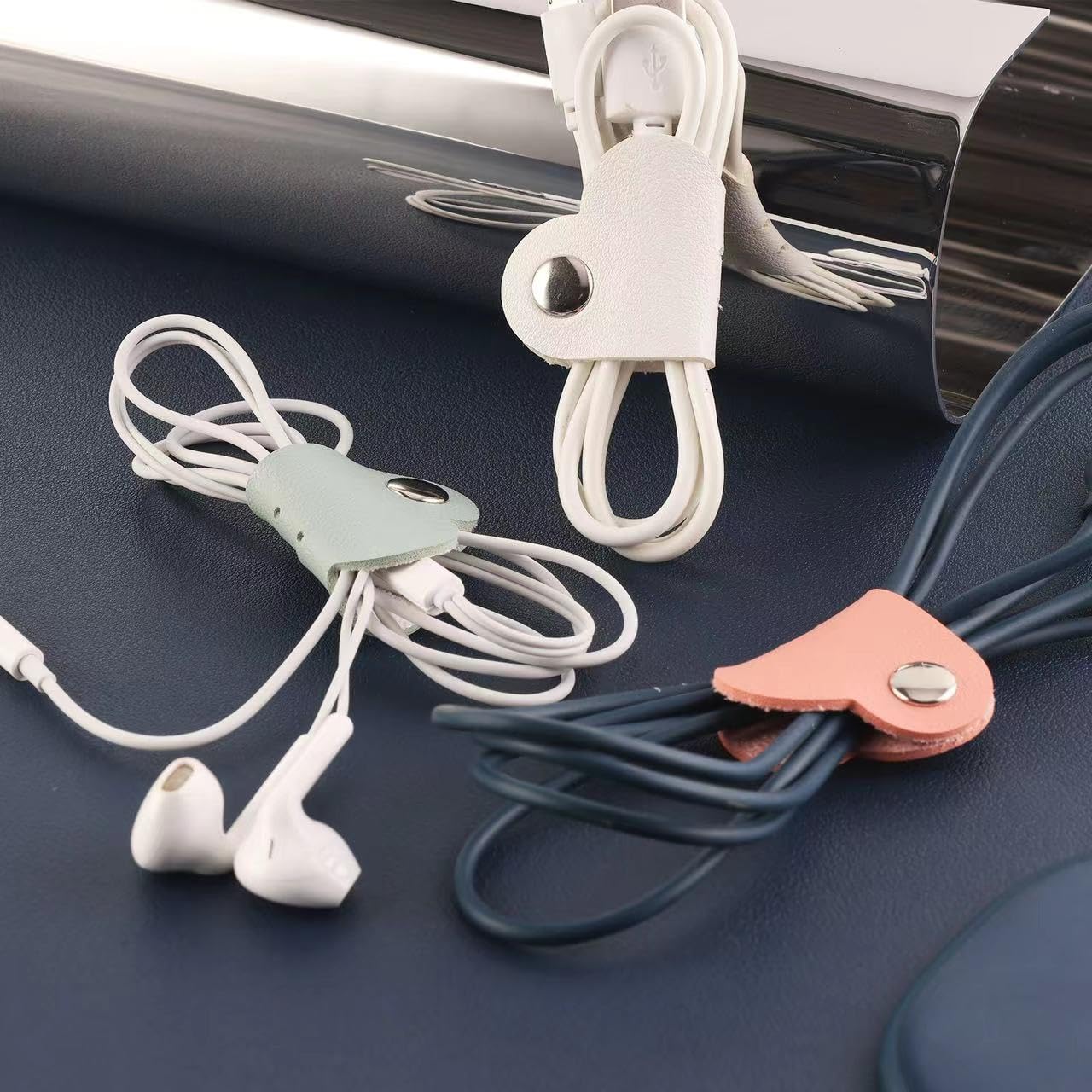 Heart Cord Organizer Earbud Holder Earphones Headphones Cable Winder Earbud Organizer, 3PCS PU Leather Cable Organizer Gifts for Men Women lover, Matcha Green/Pink/White