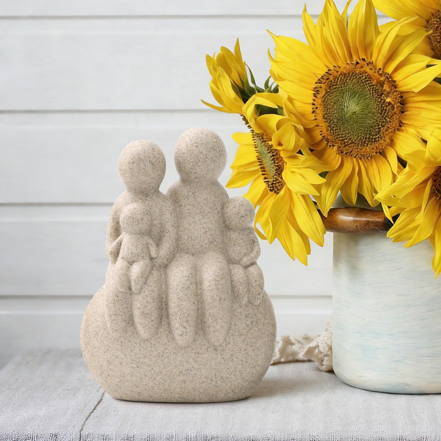 UDKKMK Family of Four Resin Statue, Parents and Kids Sitting on Rock Figurine, Home Decor for Shelf Table Office Bedroom, Gift for Mom Dad Or Wife (Sandstone)
