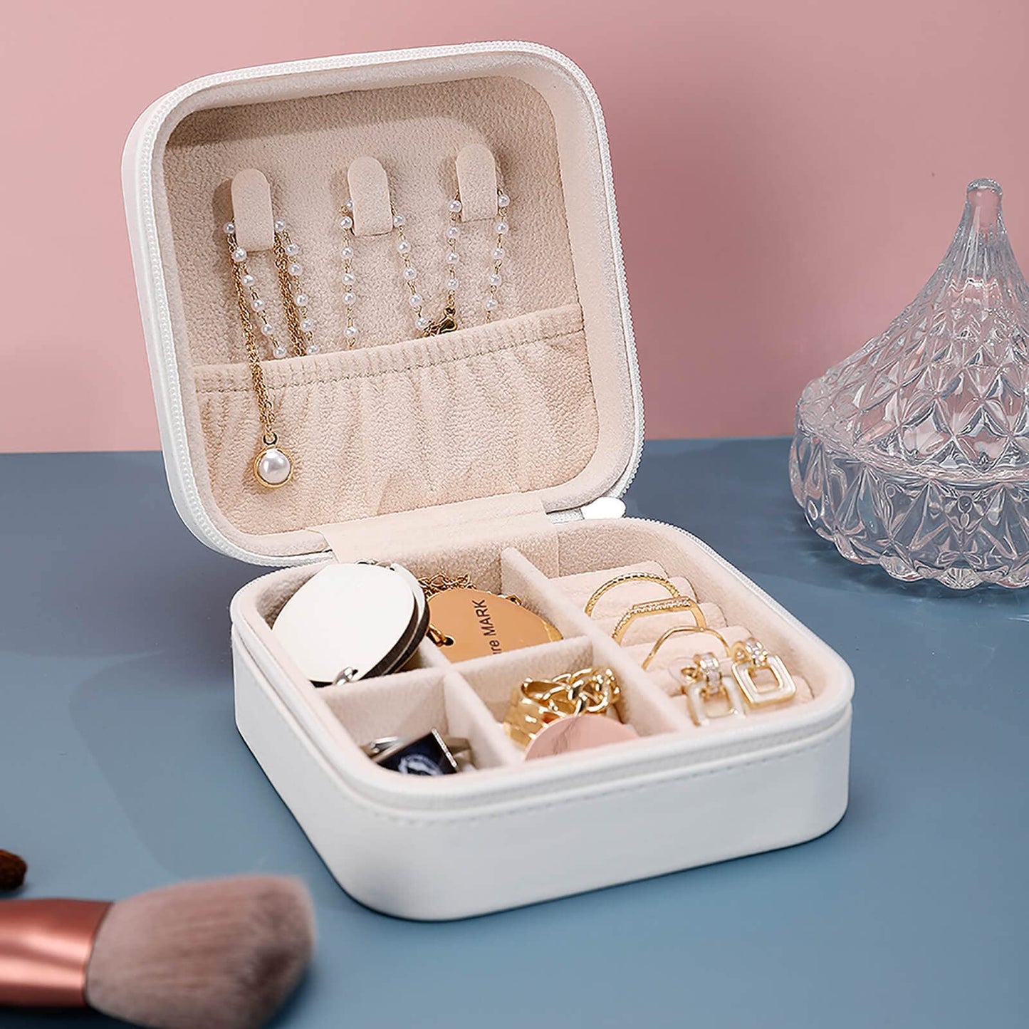 QWJKM Illuminated Audio Tape Jewelry Box for Women Travel Jewelry Case Portable Jewelry Case Organizer Small Leather Jewelry Storage Boxes for Rings Necklaces Bracelet Gift