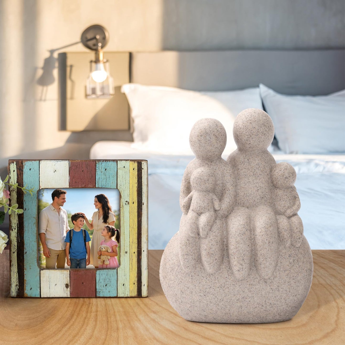 UDKKMK Family of Four Resin Statue, Parents and Kids Sitting on Rock Figurine, Home Decor for Shelf Table Office Bedroom, Gift for Mom Dad Or Wife (Sandstone)