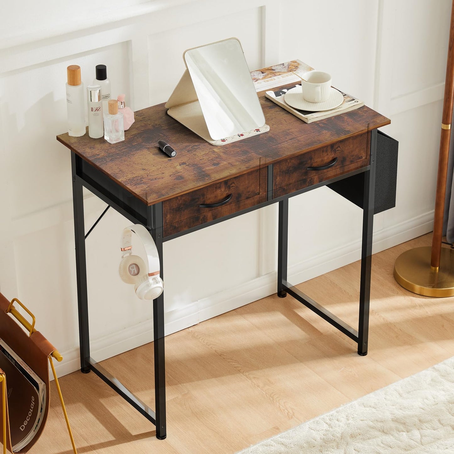 DUMOS 32" Home Office Computer Desk with Drawers, Small Gaming Writing Study Table with Storage Side Bag, Headphone Hook and Adjustable Feet for Bedroom Rustic Brown