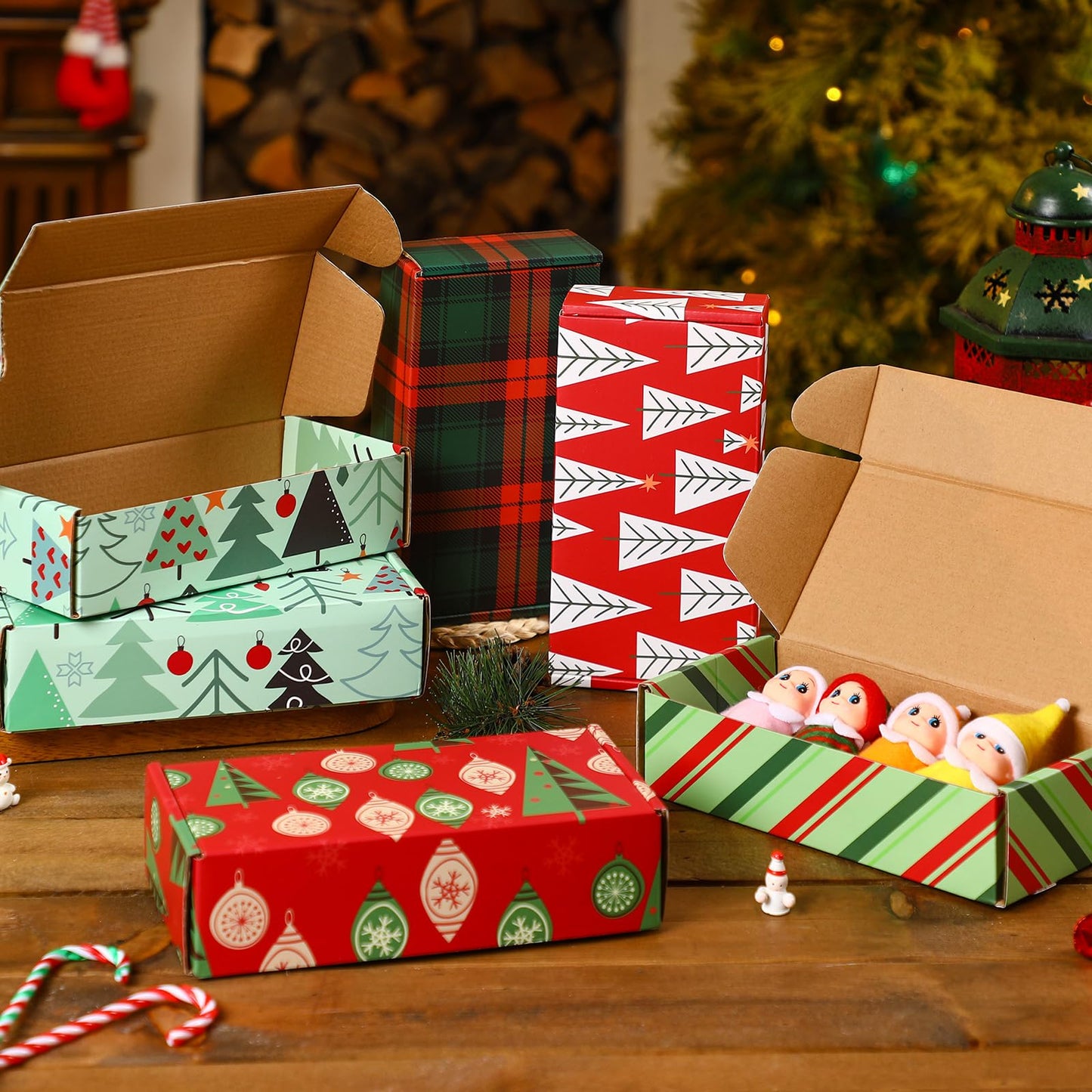 Zhanmai 25 Pcs Christmas Shipping Gift Boxes Small Holiday Mailing Cardboard Gifts Boxes Christmas Shipping Packaging Cases for Wrapping Holiday Goodie Present(4 x 8 x 2 Inch,Classic Style)