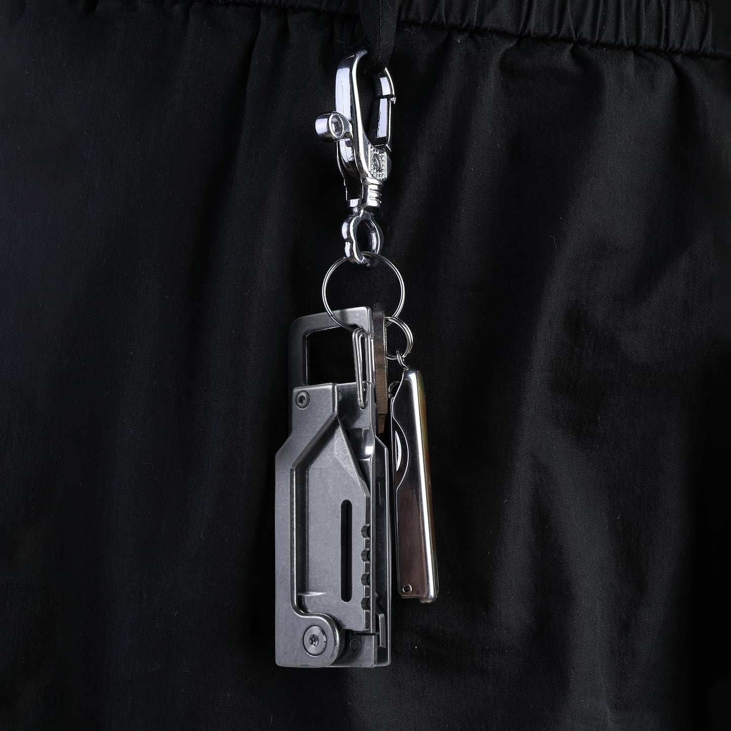 EDCFANS Keychain Multitool Knife, Multi Tools Keychains, Fathers Day Dad Gifts for Men, Tanto Pocket Knives with Clip, Bottle Opener, Box Cutter, Pry Bar, Screwdriver Wrench, EDC Hiking Camping Gear