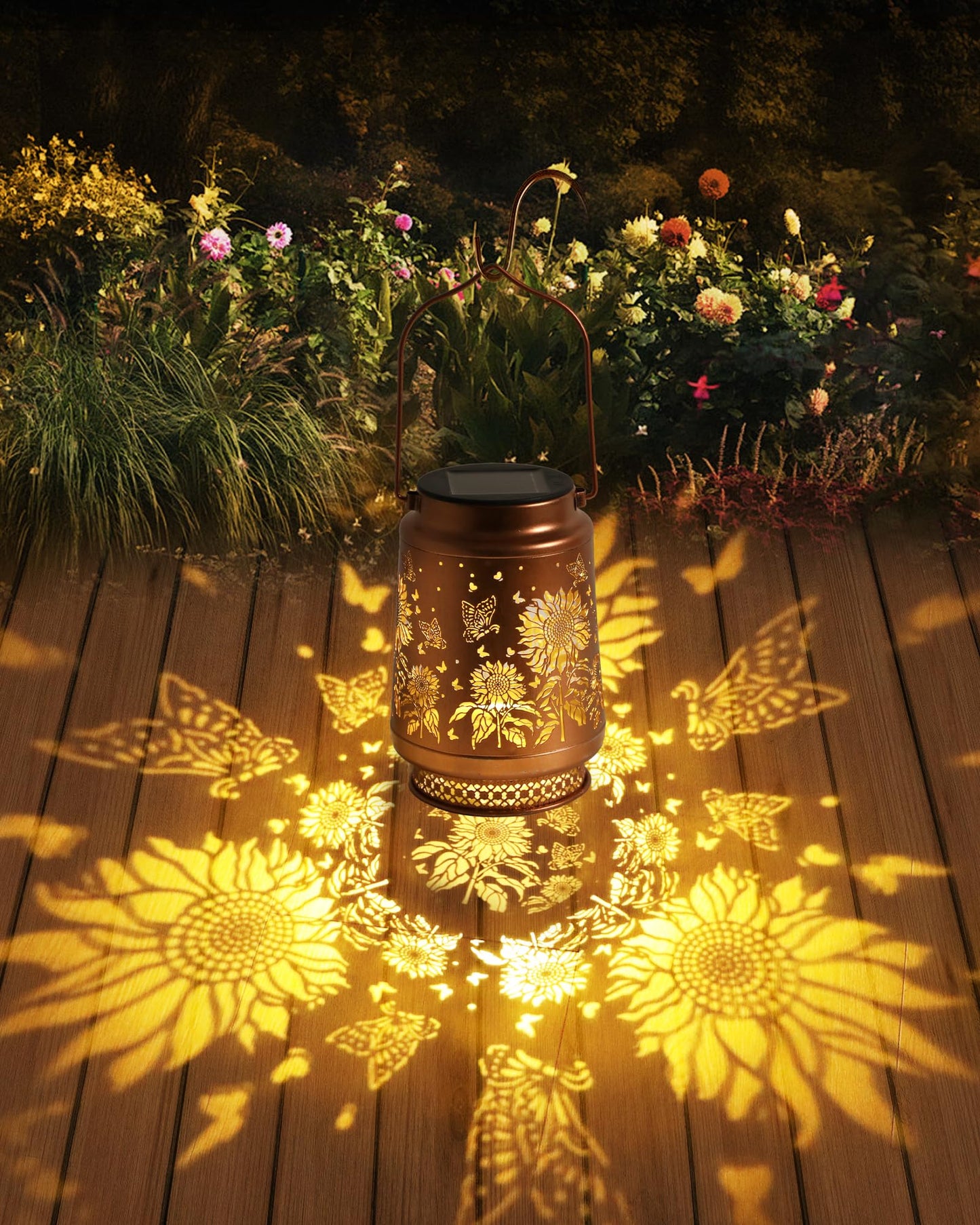 Sunflower Gifts for Women Sunflower Solar Lantern Birthday Gifts Mothers Day Gifts for Mom Grandma Sister Friend Garden Decor Metal Solar Hanging Lights Outside Decor for Yard Patio Porch Landscape