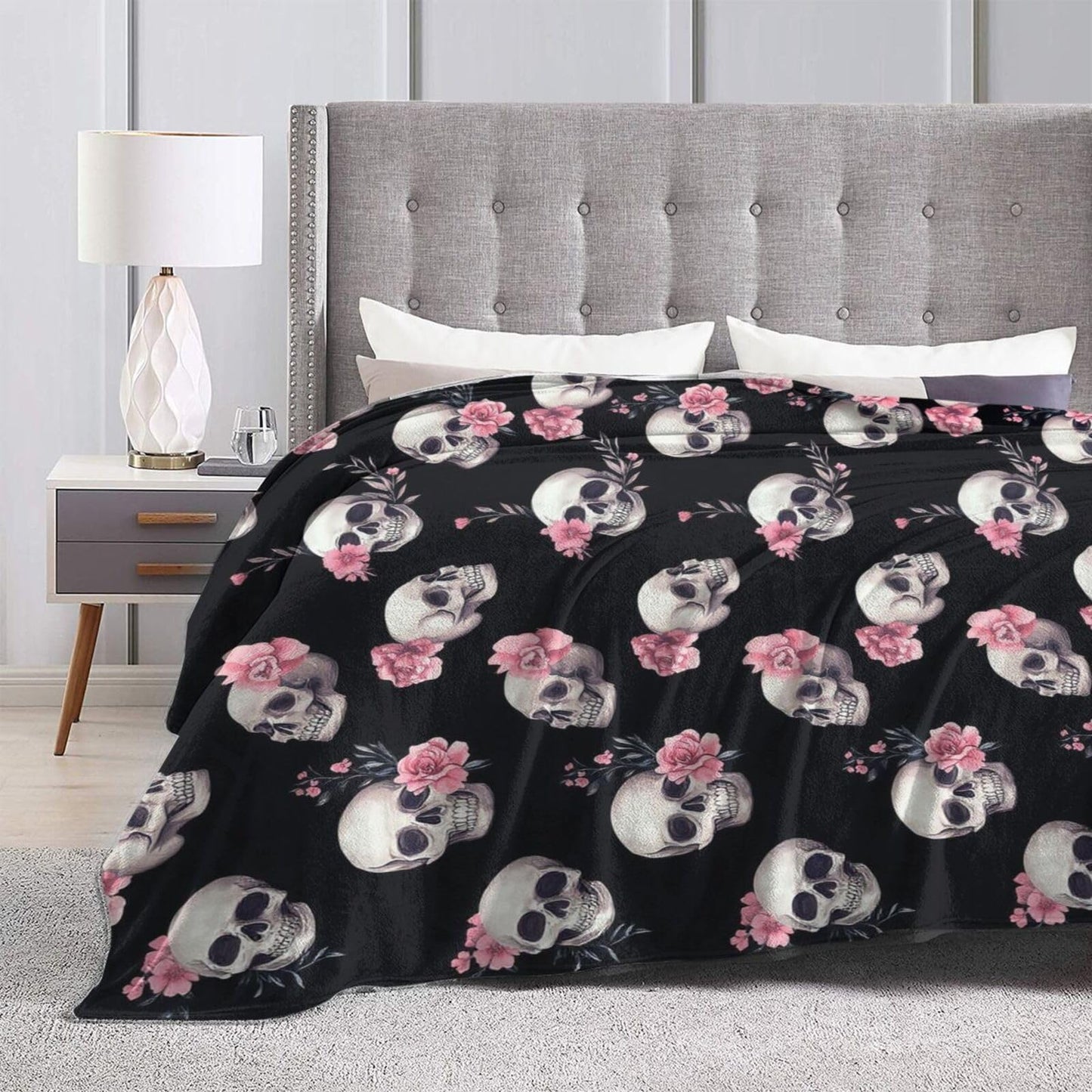Gothic Skull Throw Blanket - Soft Plush Fleece Bedding Skeleton Blankets- Cozy Skull Stuff Gifts for Women Girls Kids Adults 40"X50"