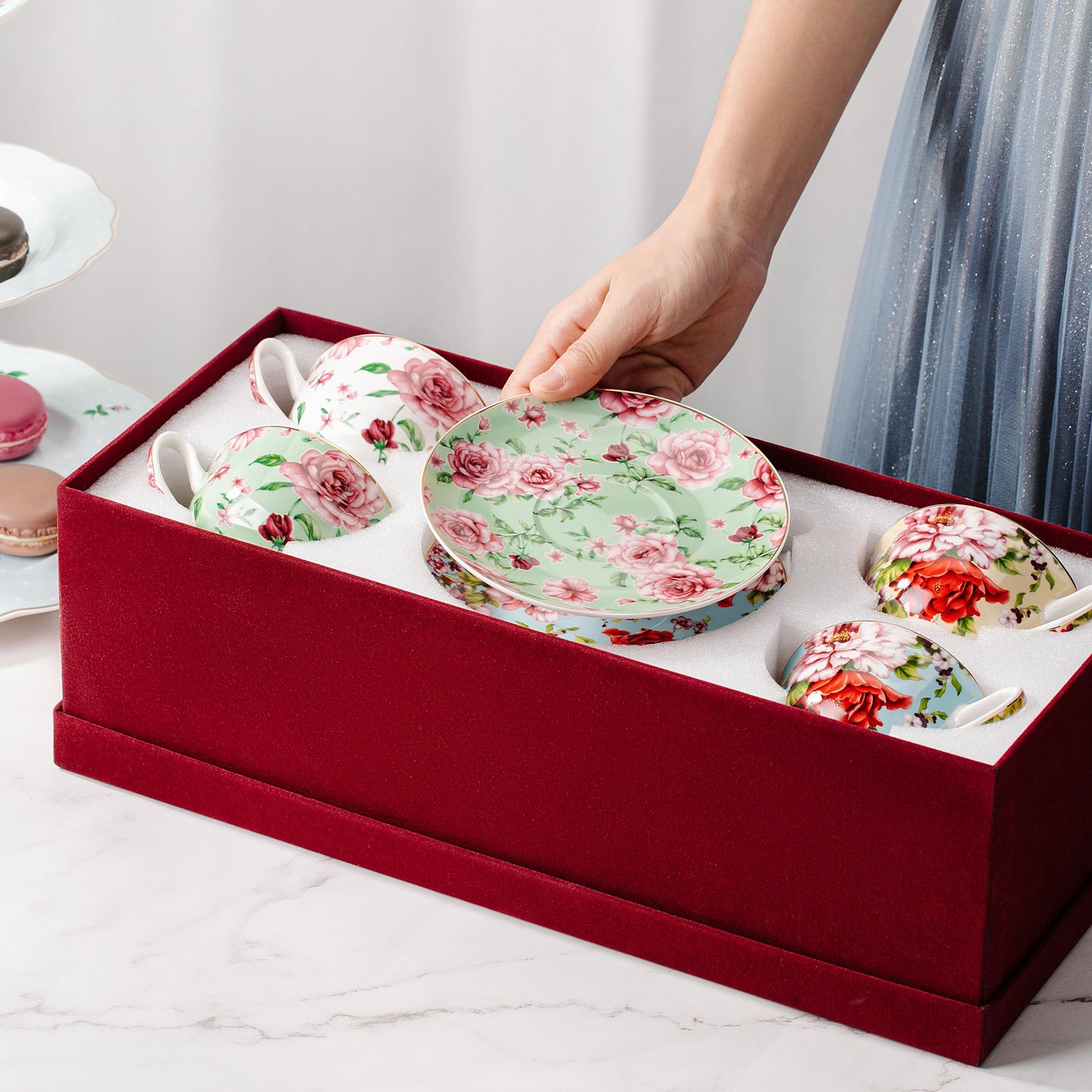 BTaT- Floral Tea Cups and Saucers Set of 4 (8 oz), Porcelain Tea Cup Sets with Gold Trim & Gift Box, Dishwasher & Freezer Safe, Mothers Day Gift