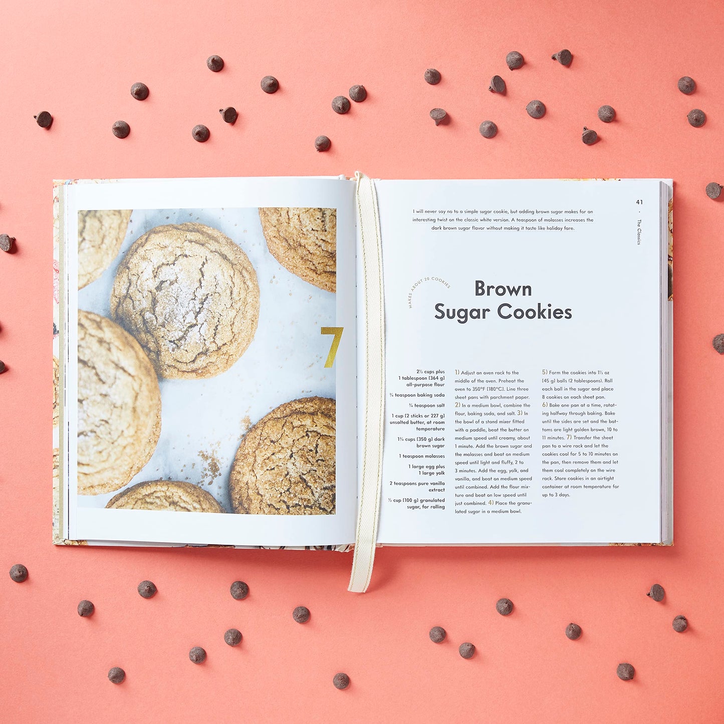 100 Cookies: The Baking Book for Every Kitchen, with Classic Cookies, Novel Treats, Brownies, Bars, and More (100 Baking Recipes for Every Kitchen)
