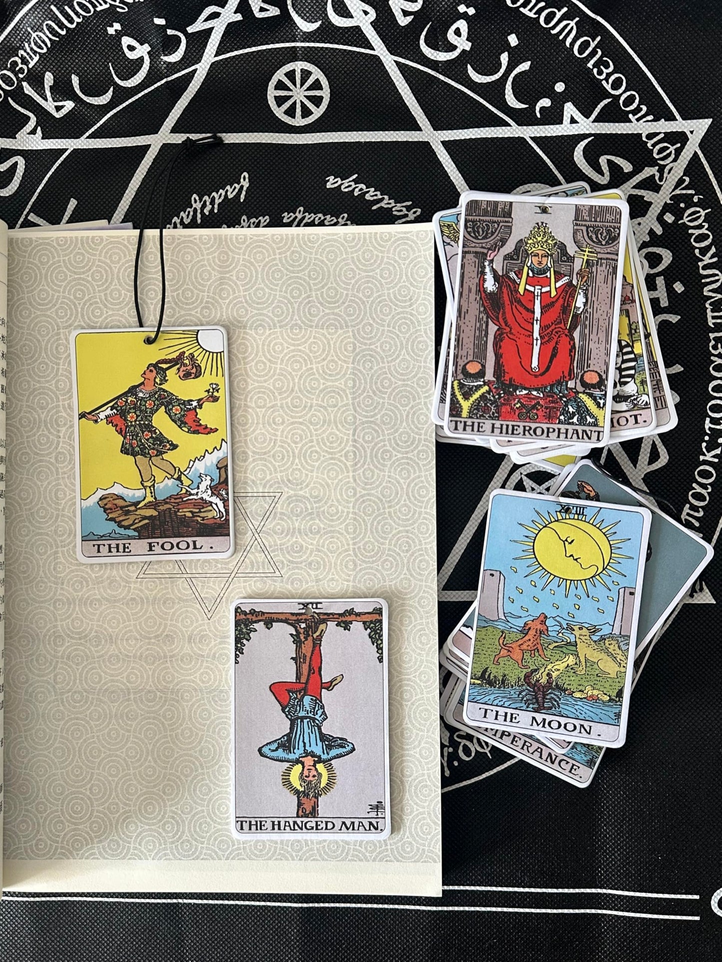 Tarot Car Fresheners, 22 Major Arcana Tarot Cards Car Air Freshener Set, Spiritual Gifts for Women, Car Accessories for Tarot Cards, Spiritual Present for Tarot Reader Birthday 3x2In